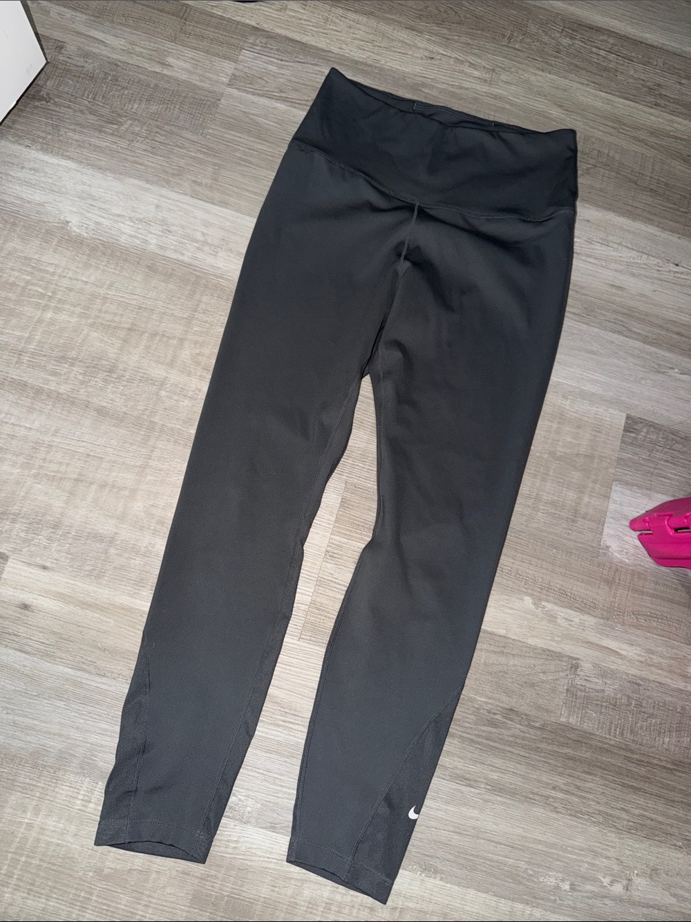 Nike women gray Athletic Leggings with Subtle Logo